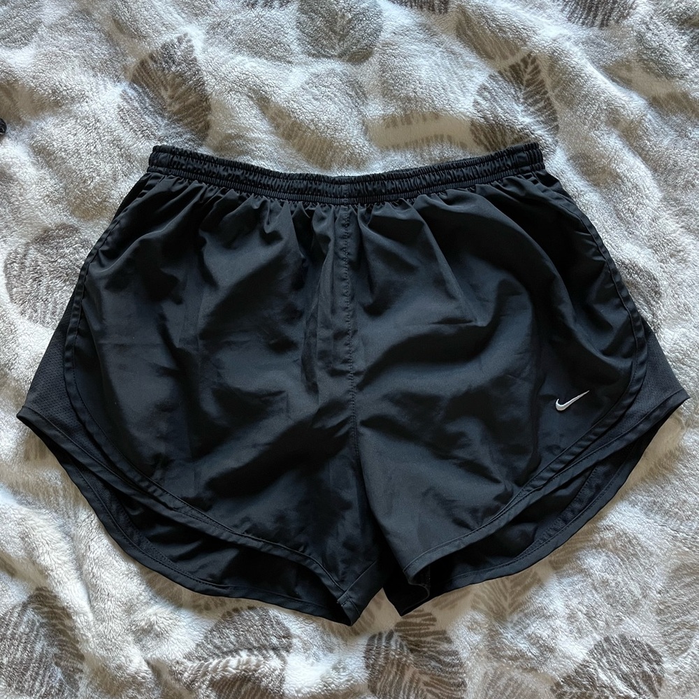 Running shorts